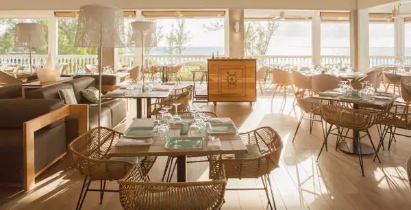 La Pinta Beach Lounge Restaurant